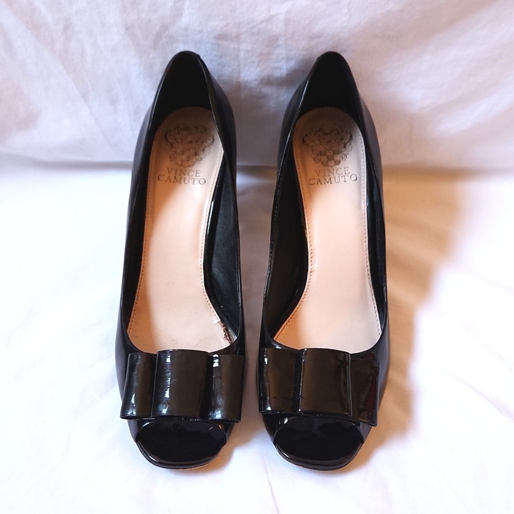 Vince Camuto Black Patent Leather sz 9m